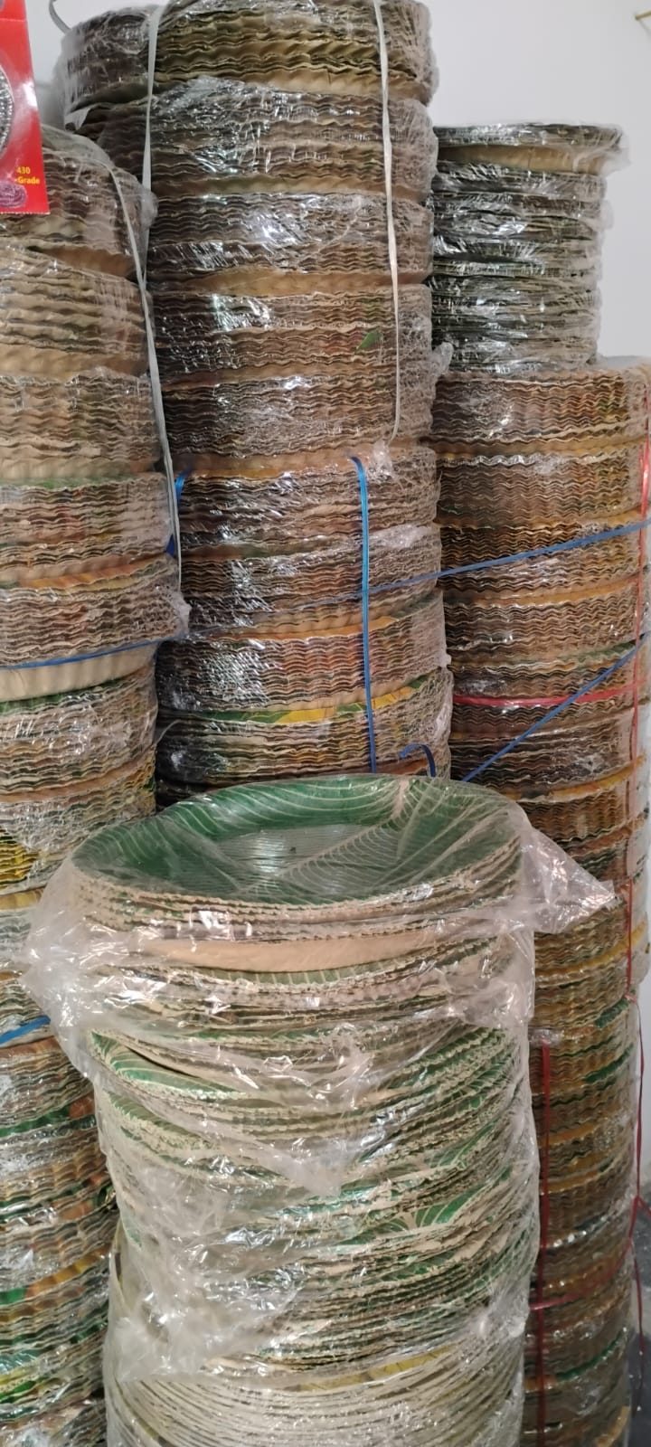 Paper Plates Wholesale